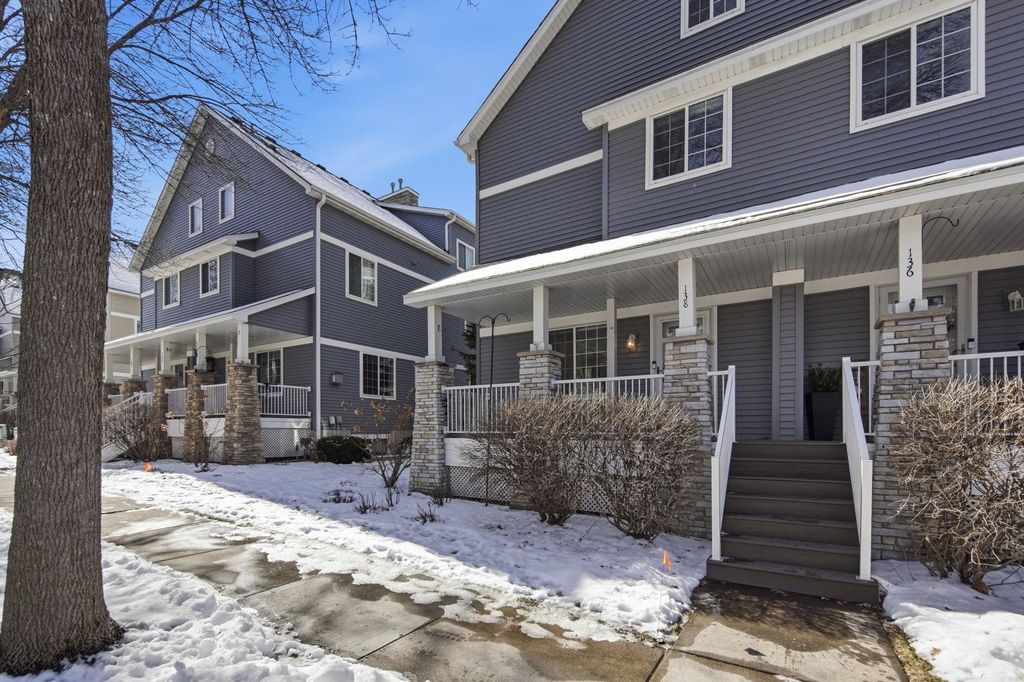 Photo of 138 Willoughby Way W, Hopkins, MN 55305 (MLS # 7032399)