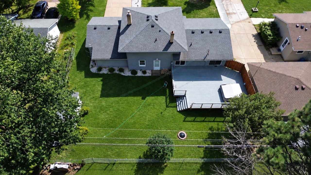 1825 Woodcrest Drive