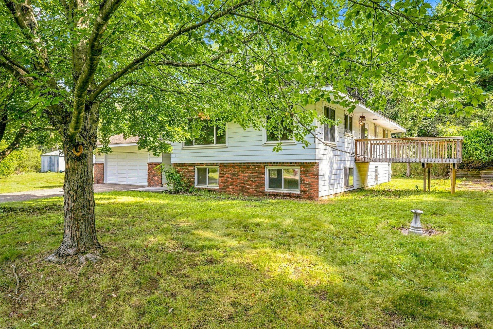 13600 Greenwood Trail N