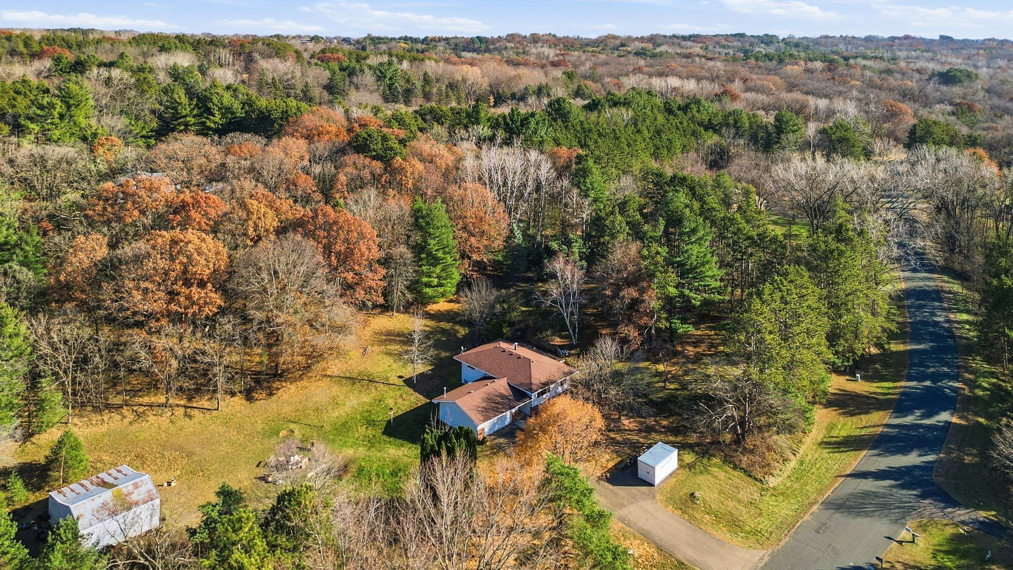 13600 Greenwood Trail N