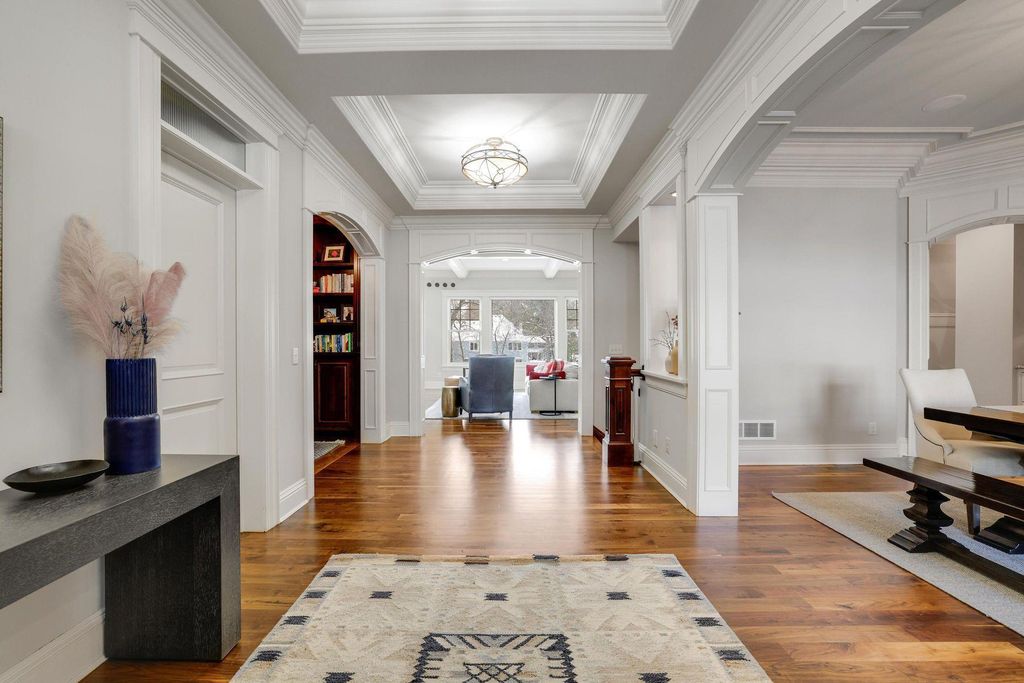 Photo of 5500 Halifax Lane, Edina, MN 55424 (MLS # 7034828)