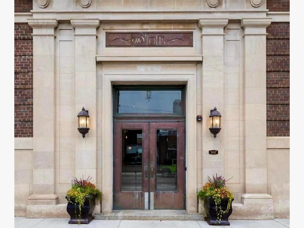 Photo of 918 3rd Street N #105, Minneapolis, MN 55401 (MLS # 7070480)