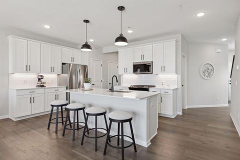 173 Junco Road N Lake Elmo MN 55042