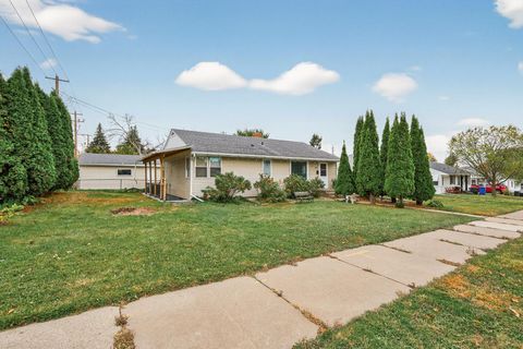 2258 3rd Street E Saint Paul MN 55119