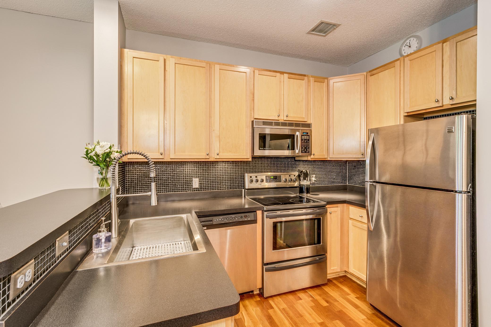 560 N 2nd Street 114