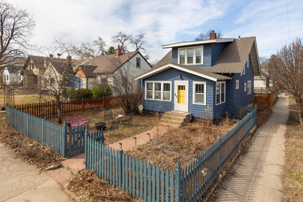 Photo of 5500 46th Avenue S, Minneapolis, MN 55417 (MLS # 7011013)