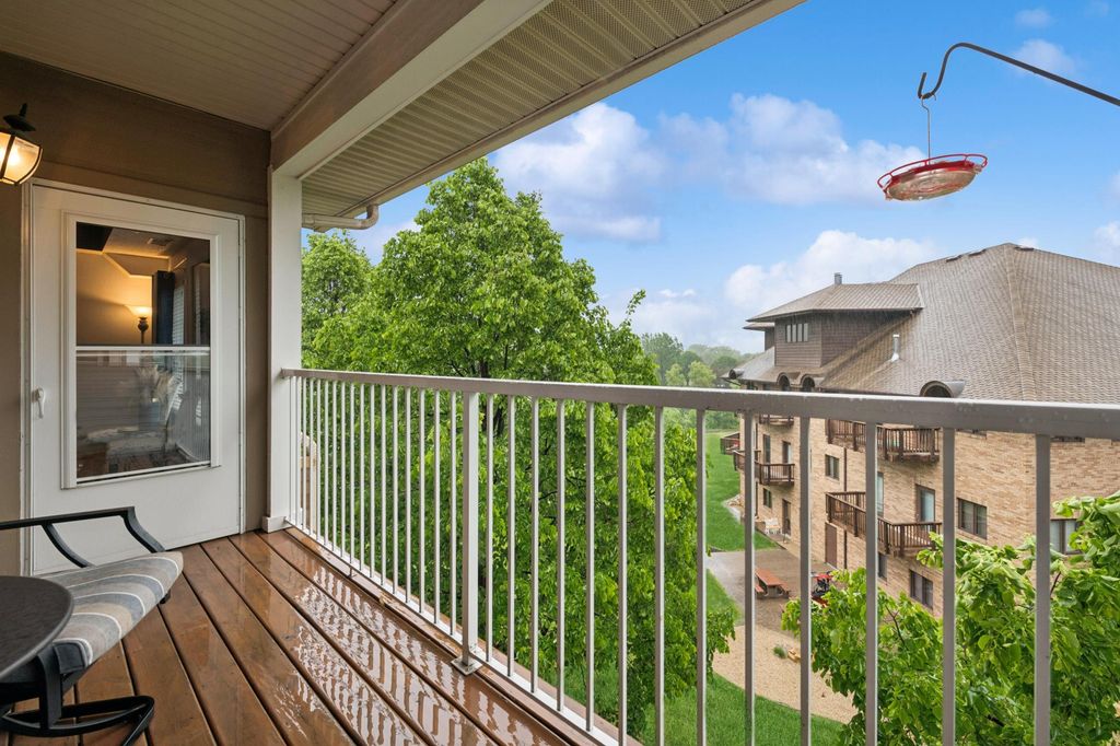 Photo of 3800 85th Avenue N #312, Brooklyn Park, MN 55443 (MLS # 7023614)