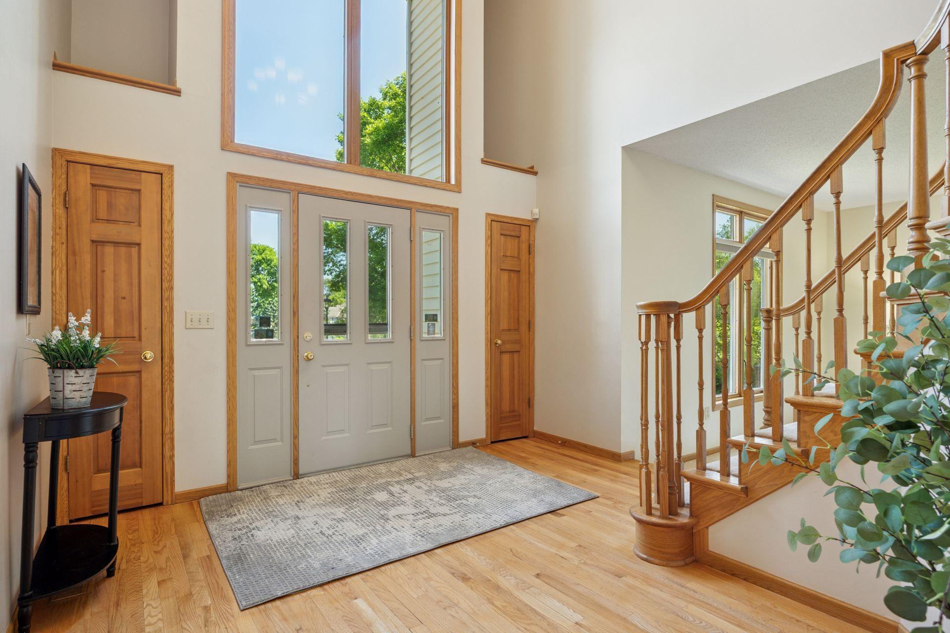 8943 Sylvan Ridge