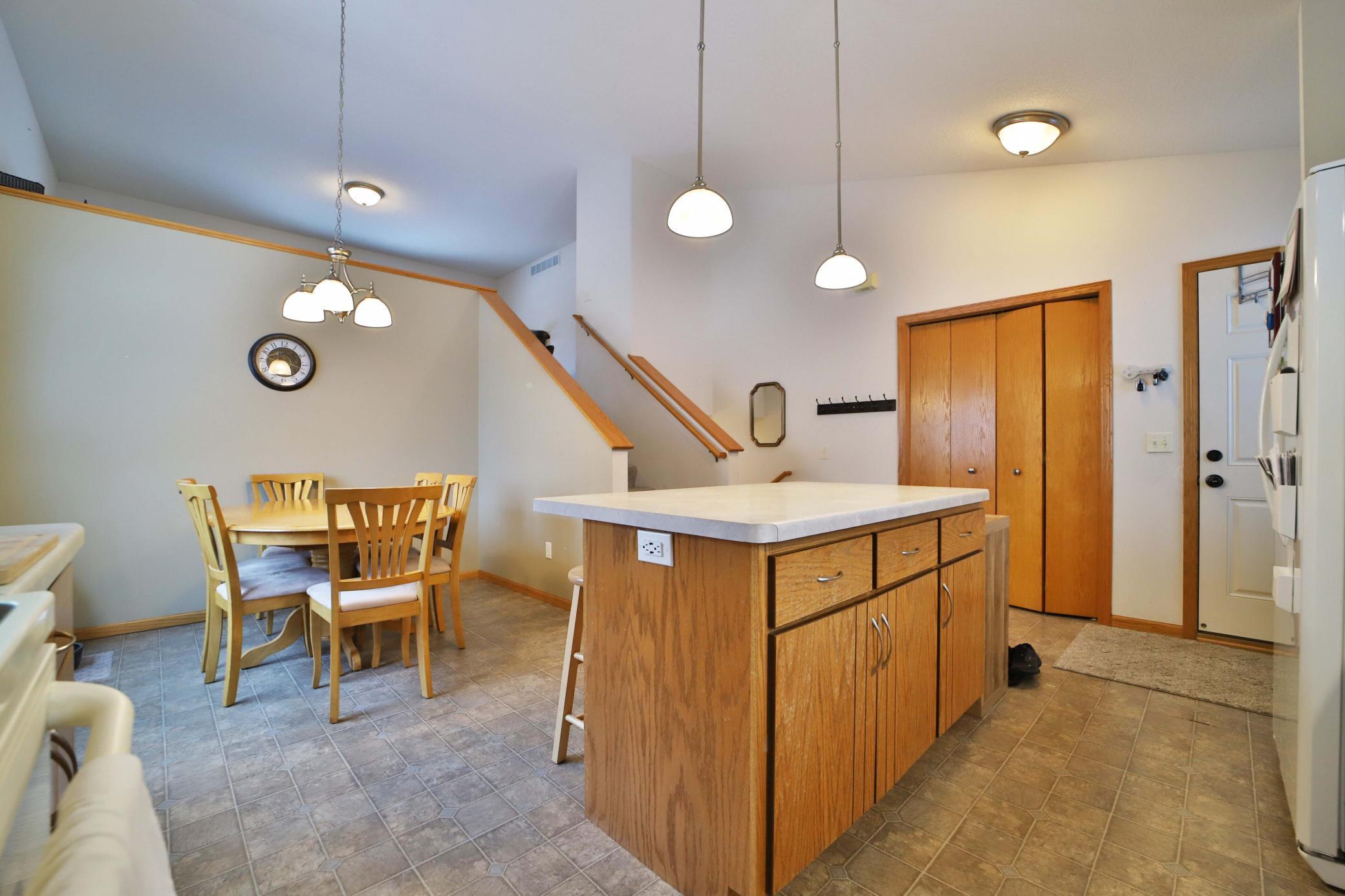 11312 Arlington Avenue