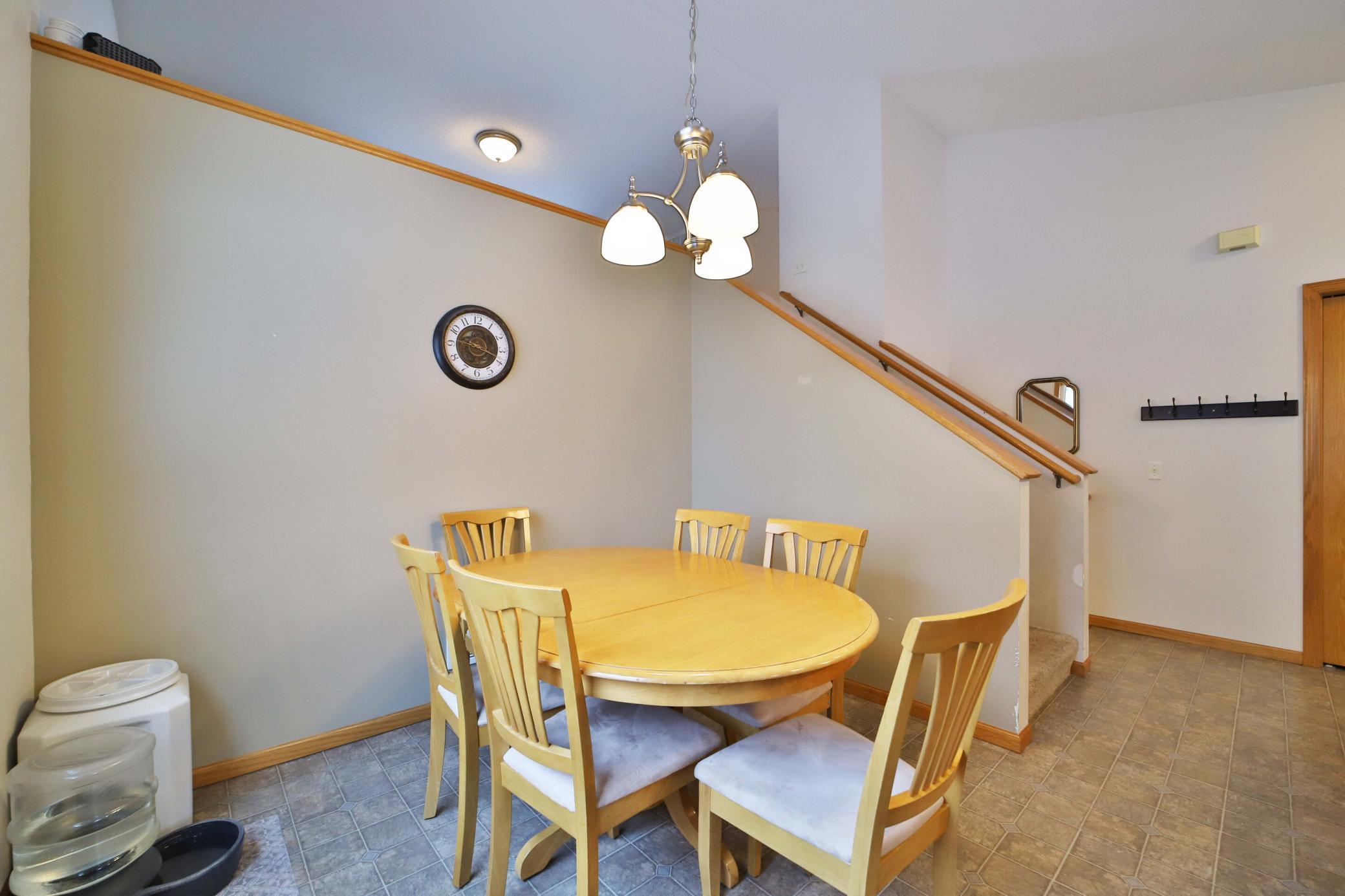 11312 Arlington Avenue