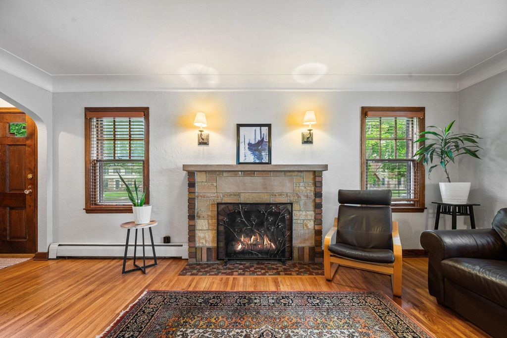 Photo of 5708 10th Avenue S, Minneapolis, MN 55417 (MLS # 7063680)