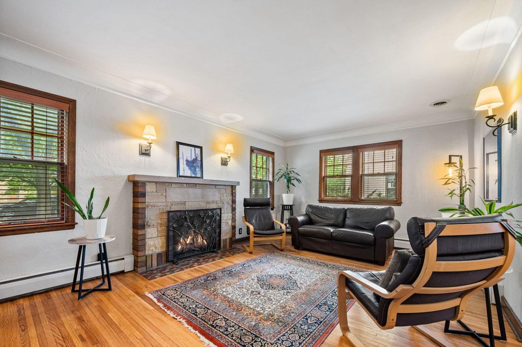 Photo of 5708 10th Avenue S, Minneapolis, MN 55417 (MLS # 7063680)