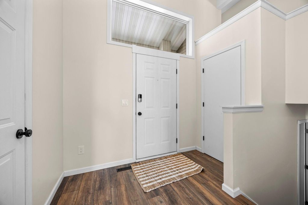 Photo of 14922 Colorado Avenue, Rosemount, MN 55068 (MLS # 7071824)