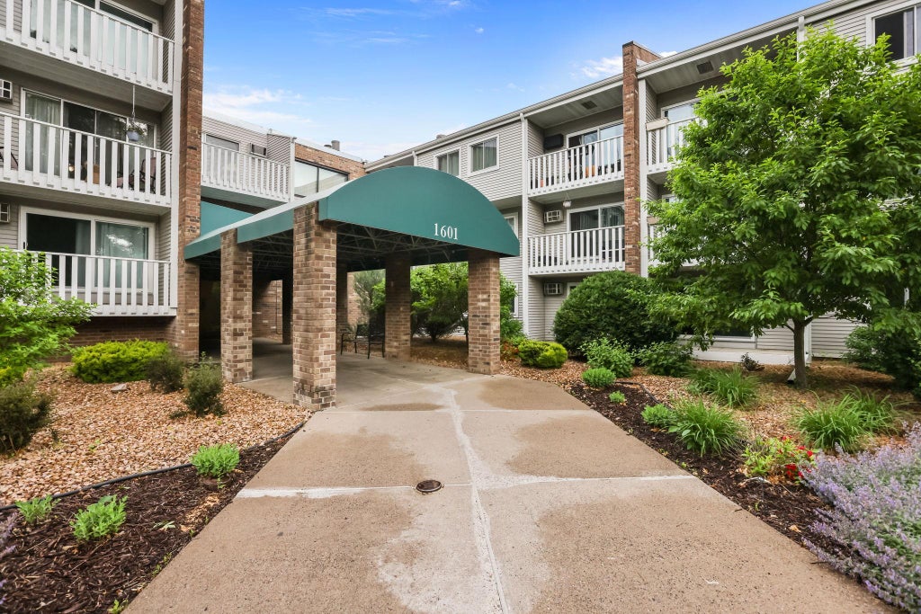 Photo of 1601 N Innsbruck Drive #155, Fridley, MN 55432 (MLS # 7092622)