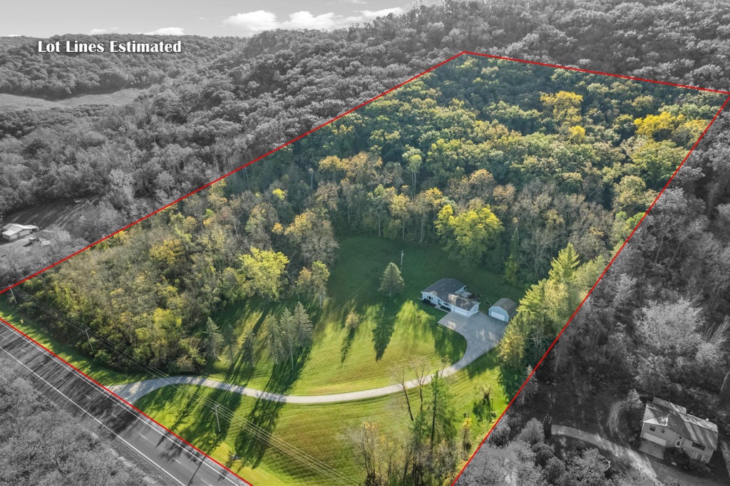 Photo of 25434 County Road 9, Winona, MN 55987 (MLS # 7158017)