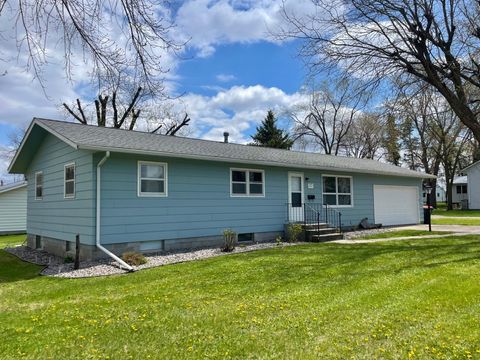 Photo of 215 N Swain Street, Redwood Falls, MN 56283 (MLS # 7001654)