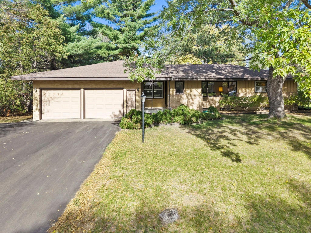 Photo of 2827 123rd Avenue NW, Coon Rapids, MN 55433 (MLS # 7162257)