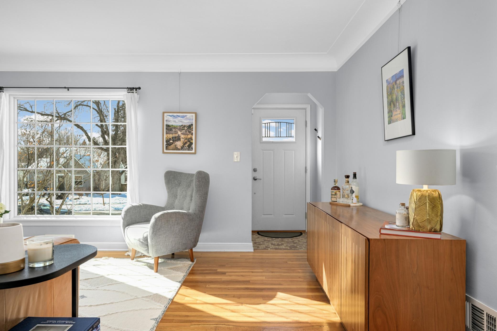 5633 Emerson Avenue S