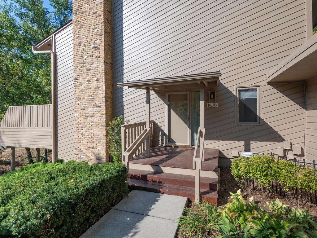 10243 Scarborough Road