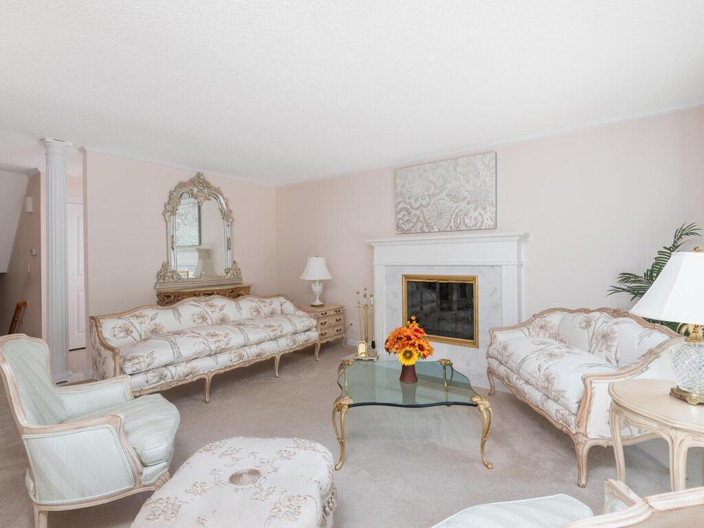 10243 Scarborough Road