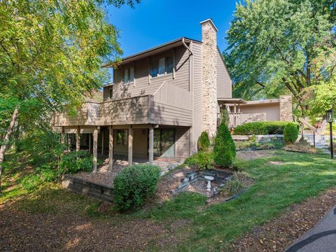 10243 Scarborough Road Bloomington MN 55437