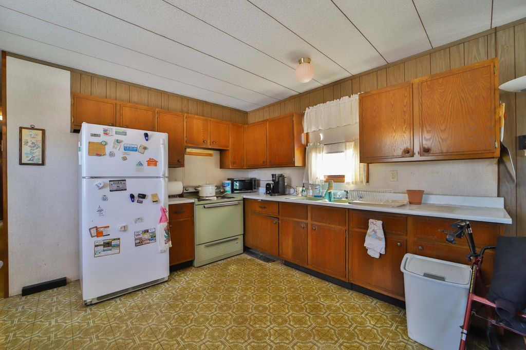 Photo of 109 Velkommen Street NE, Staples, MN 56479 (MLS # 7044527)