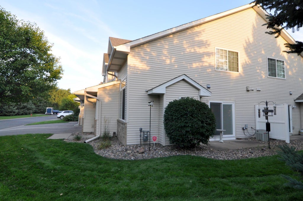 Photo of 8846 92nd Street S, Cottage Grove, MN 55016 (MLS # 7142590)