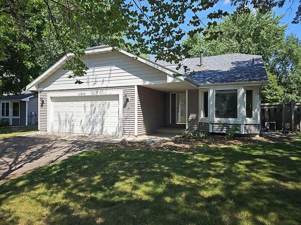 Photo of 10928 Rhode Island Circle N, Champlin, MN 55316 (MLS # 7112002)