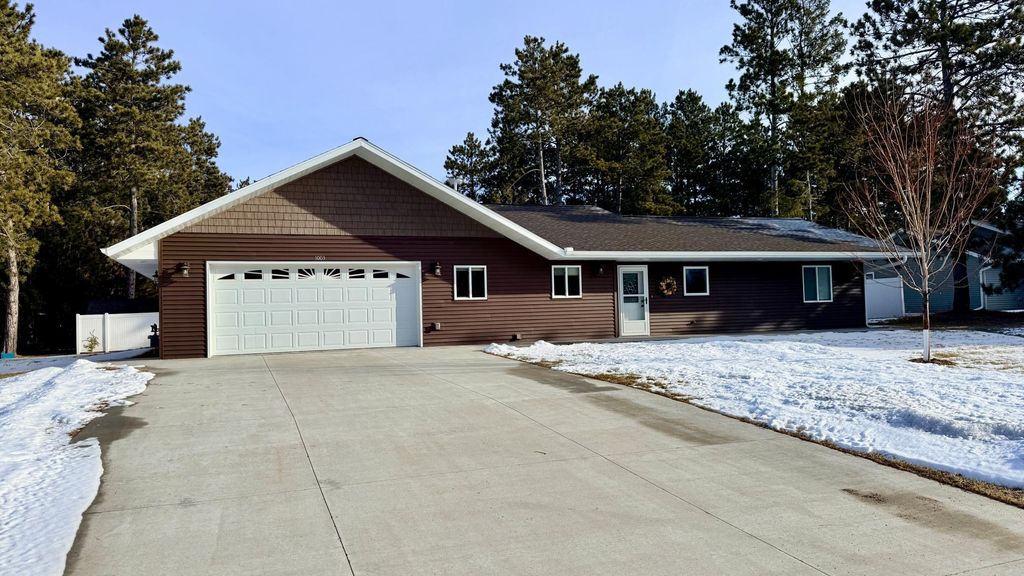 Photo of 1003 North Street E, Park Rapids, MN 56470 (MLS # 7039358)