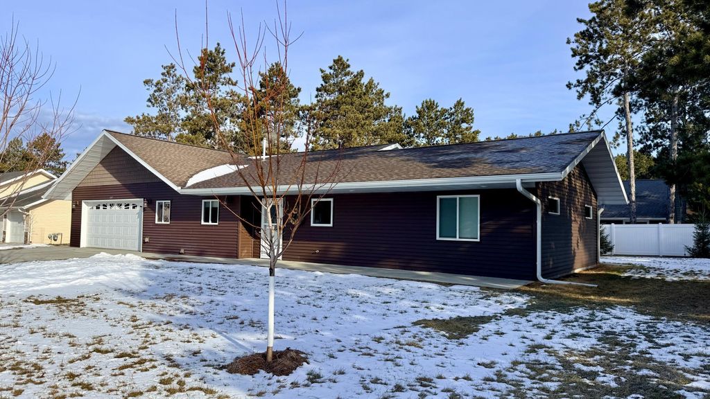 Photo of 1003 North Street E, Park Rapids, MN 56470 (MLS # 7039358)