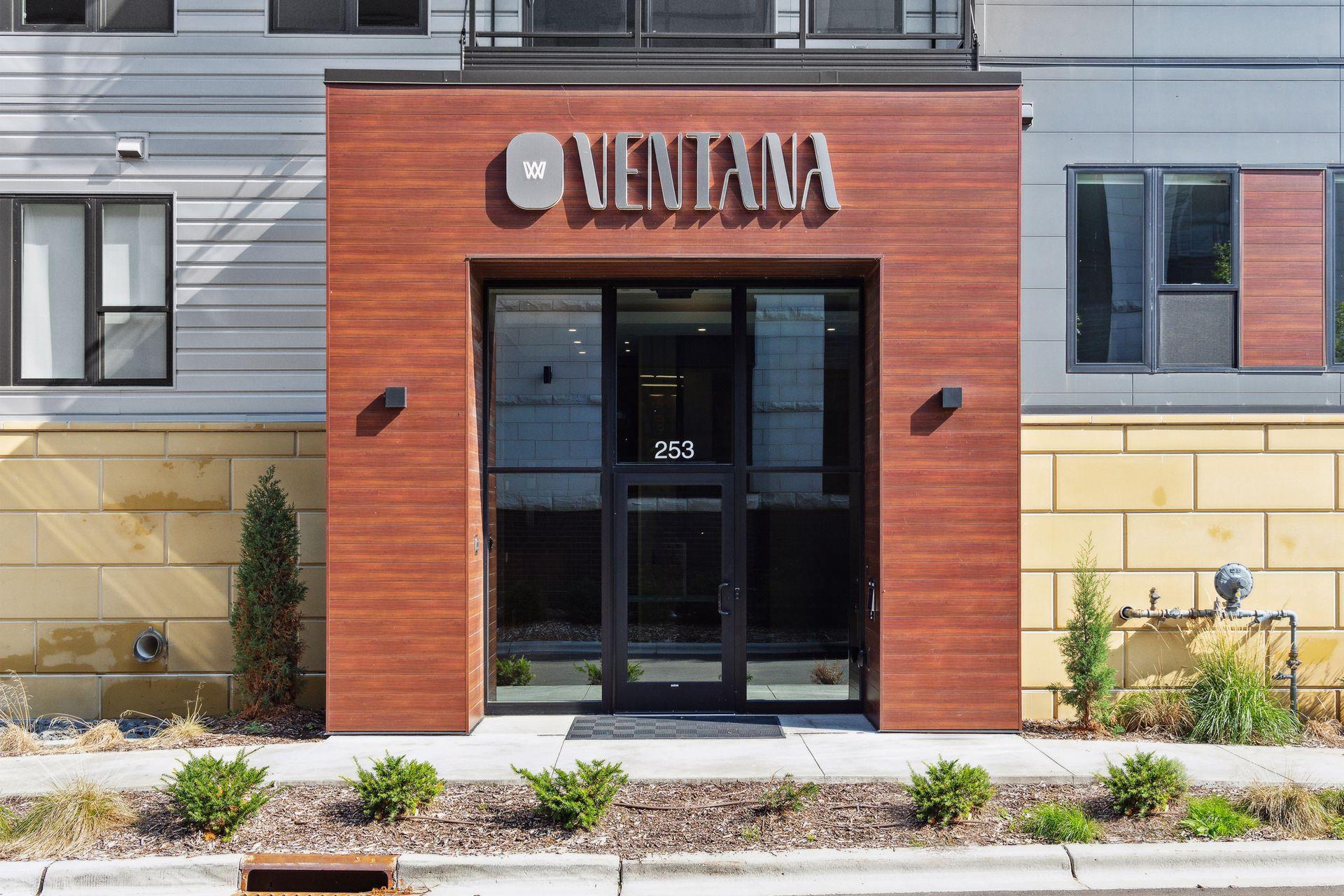 253 Lake Street E 212