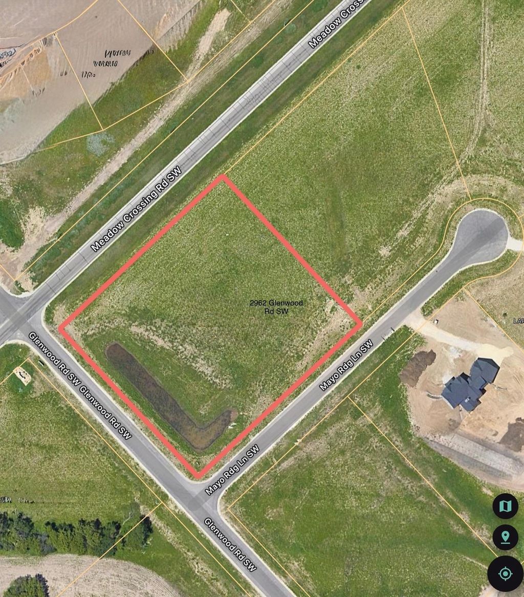 Photo of 2962 Glenwood Road SW, Rochester, MN 55902 (MLS # 7016968)