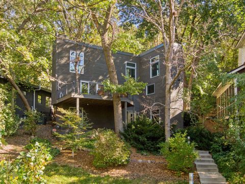 1921 Ewing Avenue S Minneapolis MN 55416