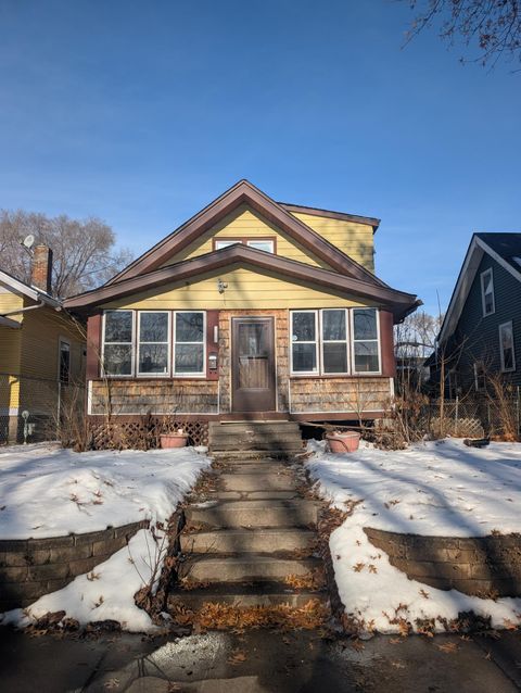 1135 Geranium Avenue E Saint Paul MN 55106