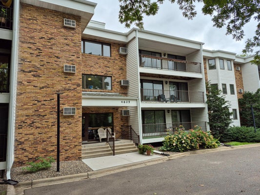 4625 MINNETONKA BLVD APT 205, SAINT LOUIS PARK, MN 55416 - Image 1dd5aa8f2de22a02db072624545bf35a/3240903940