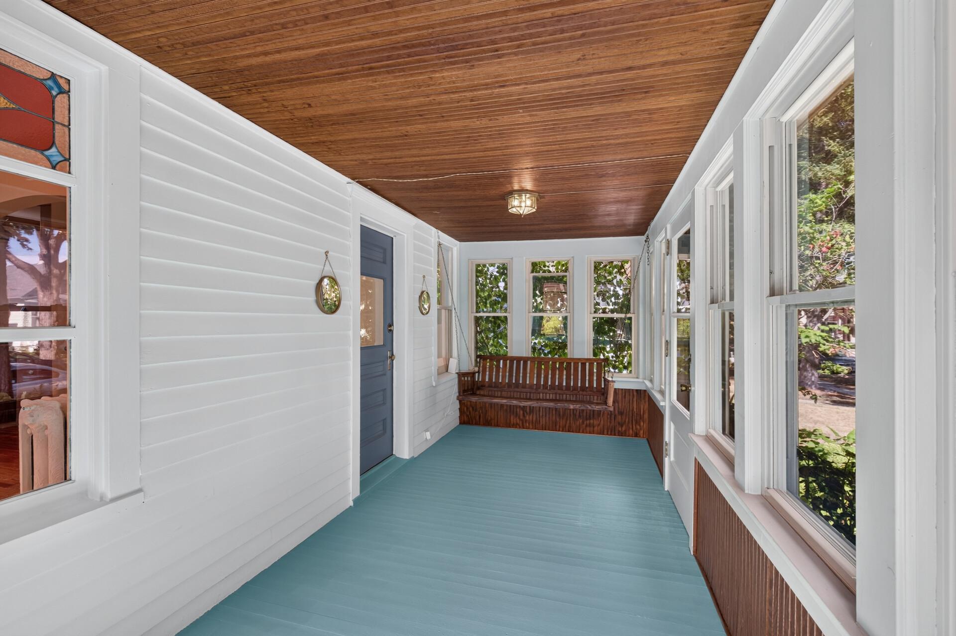 449 Herschel Street