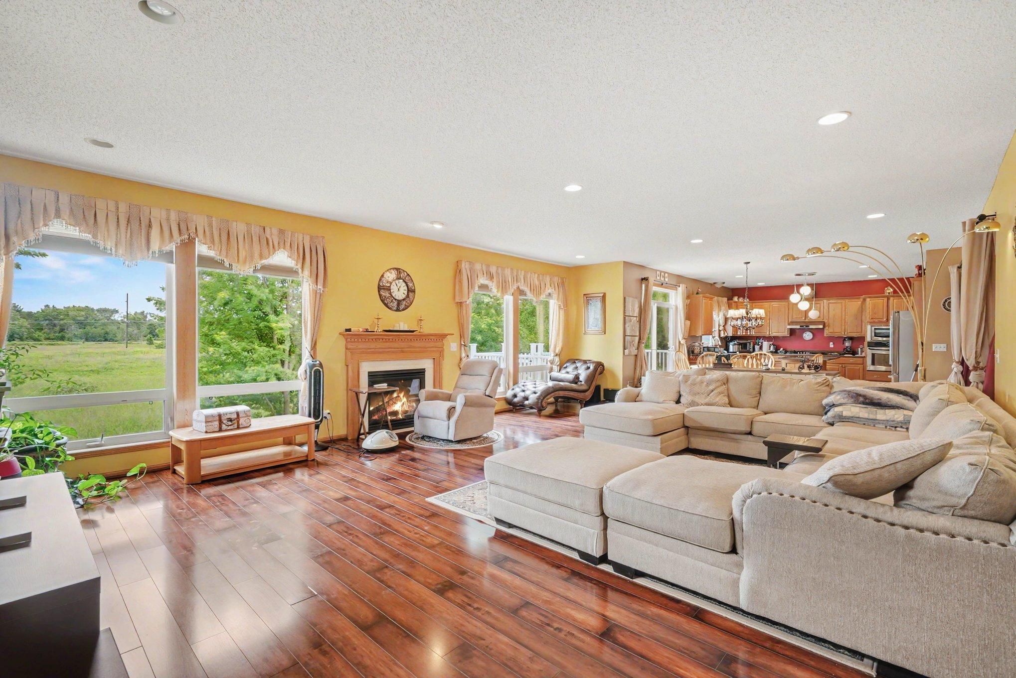 6452 Pheasant Hills Drive