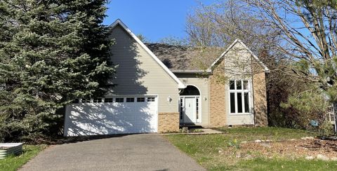8948 Pinehurst Road Woodbury MN 55125