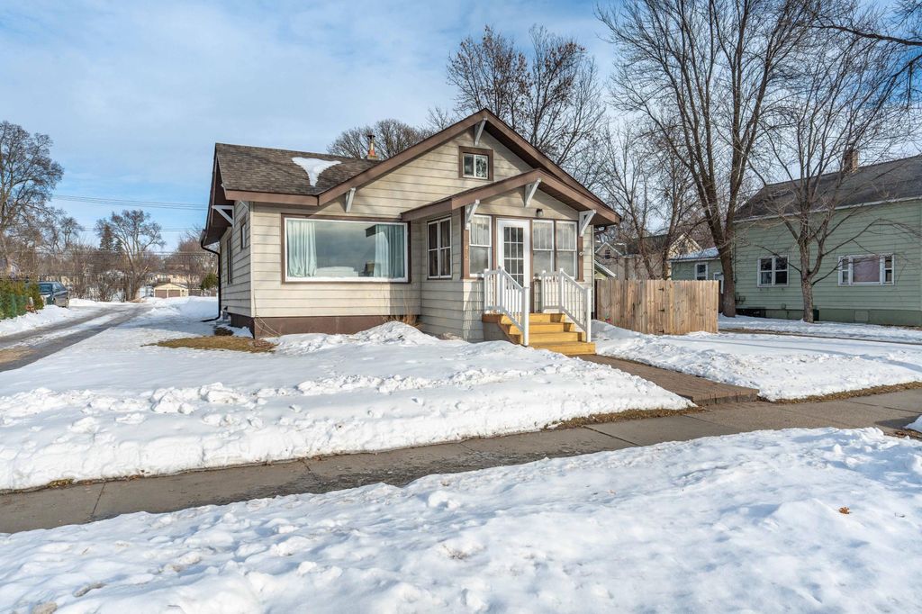 Photo of 412 W Summit Avenue, Fergus Falls, MN 56537 (MLS # 7008514)