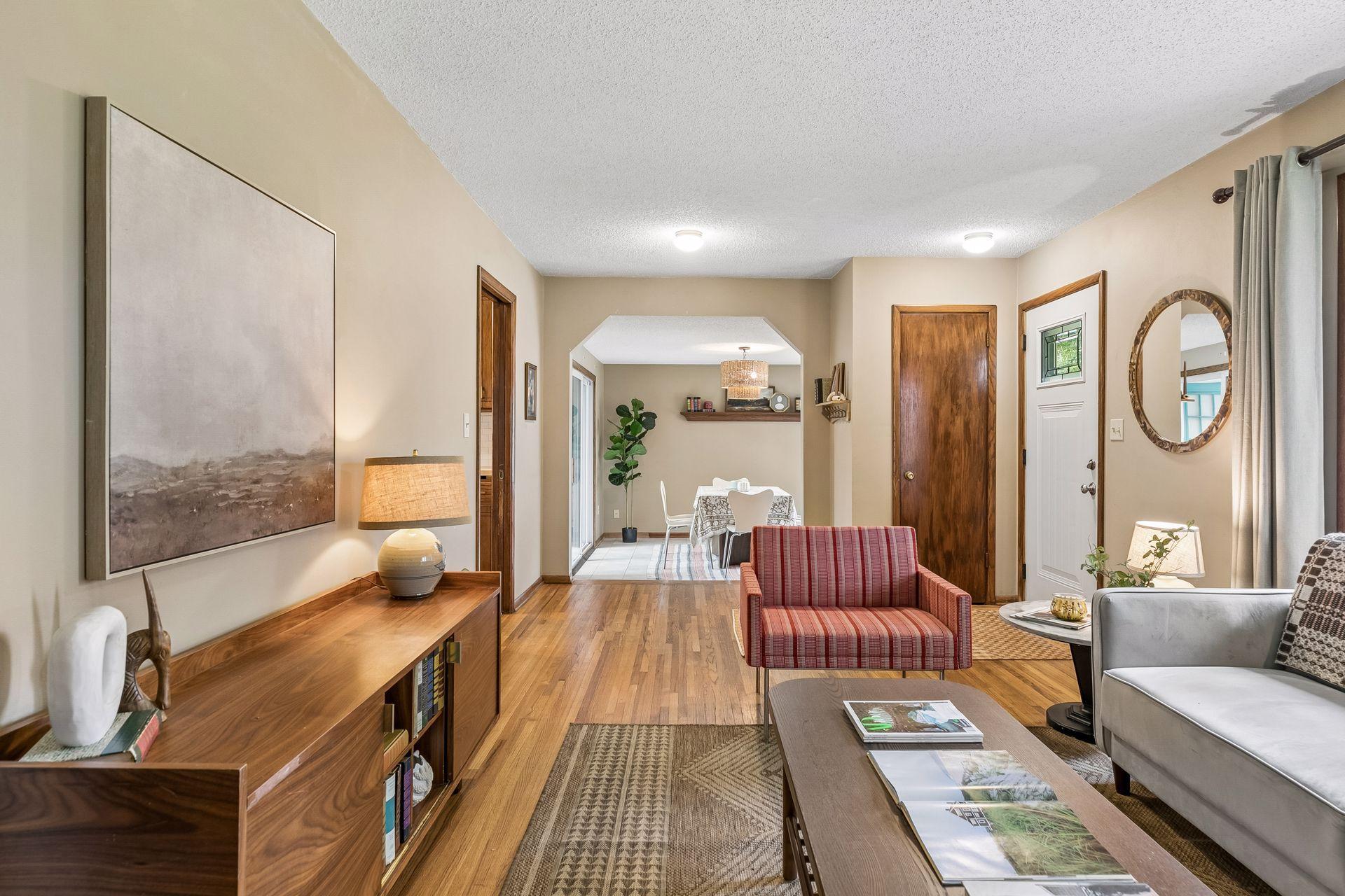 3572 Emerald Drive