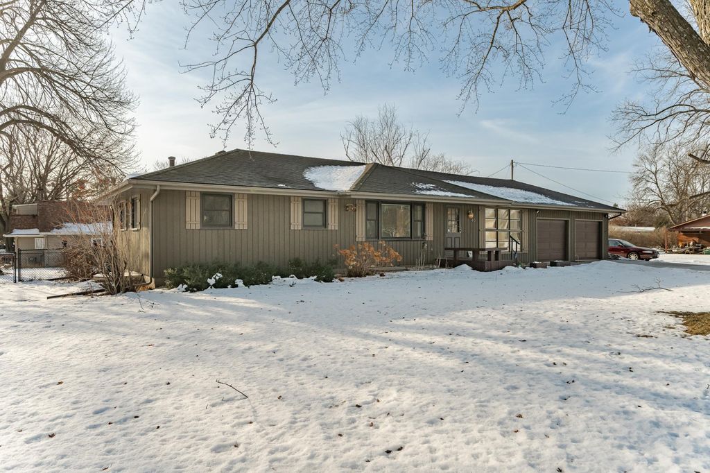 Photo of 40 4th Street NE, Oronoco, MN 55960 (MLS # 7002237)
