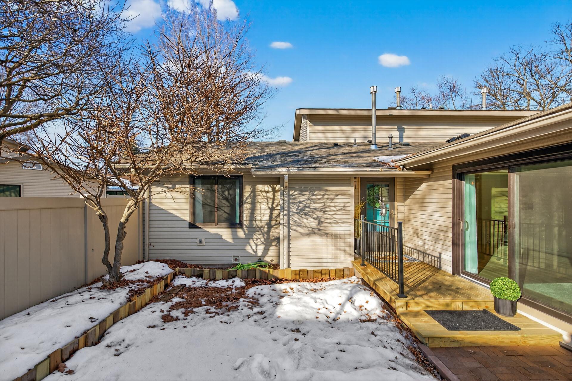 3319 Lower 67th Street E -