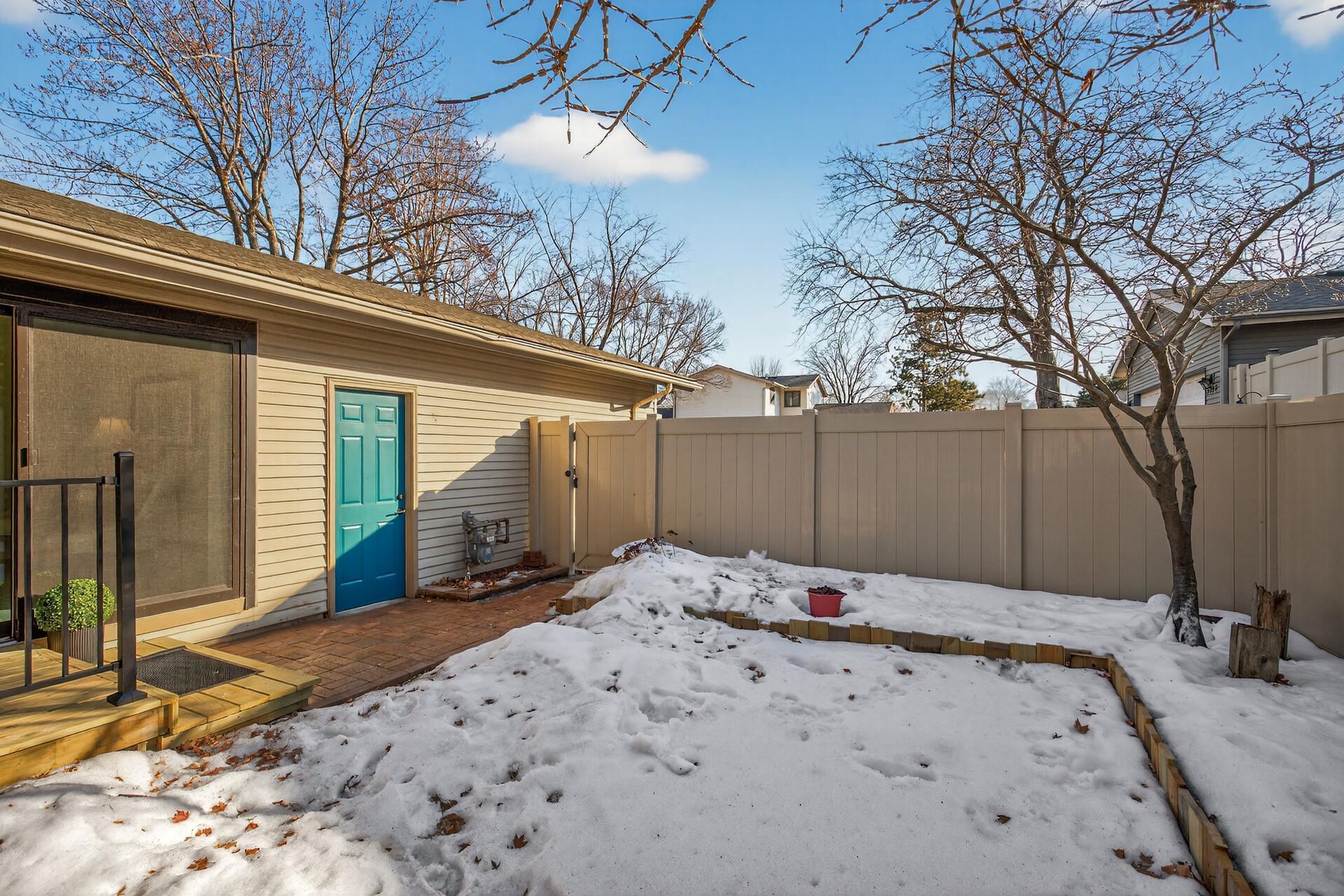 3319 Lower 67th Street E -