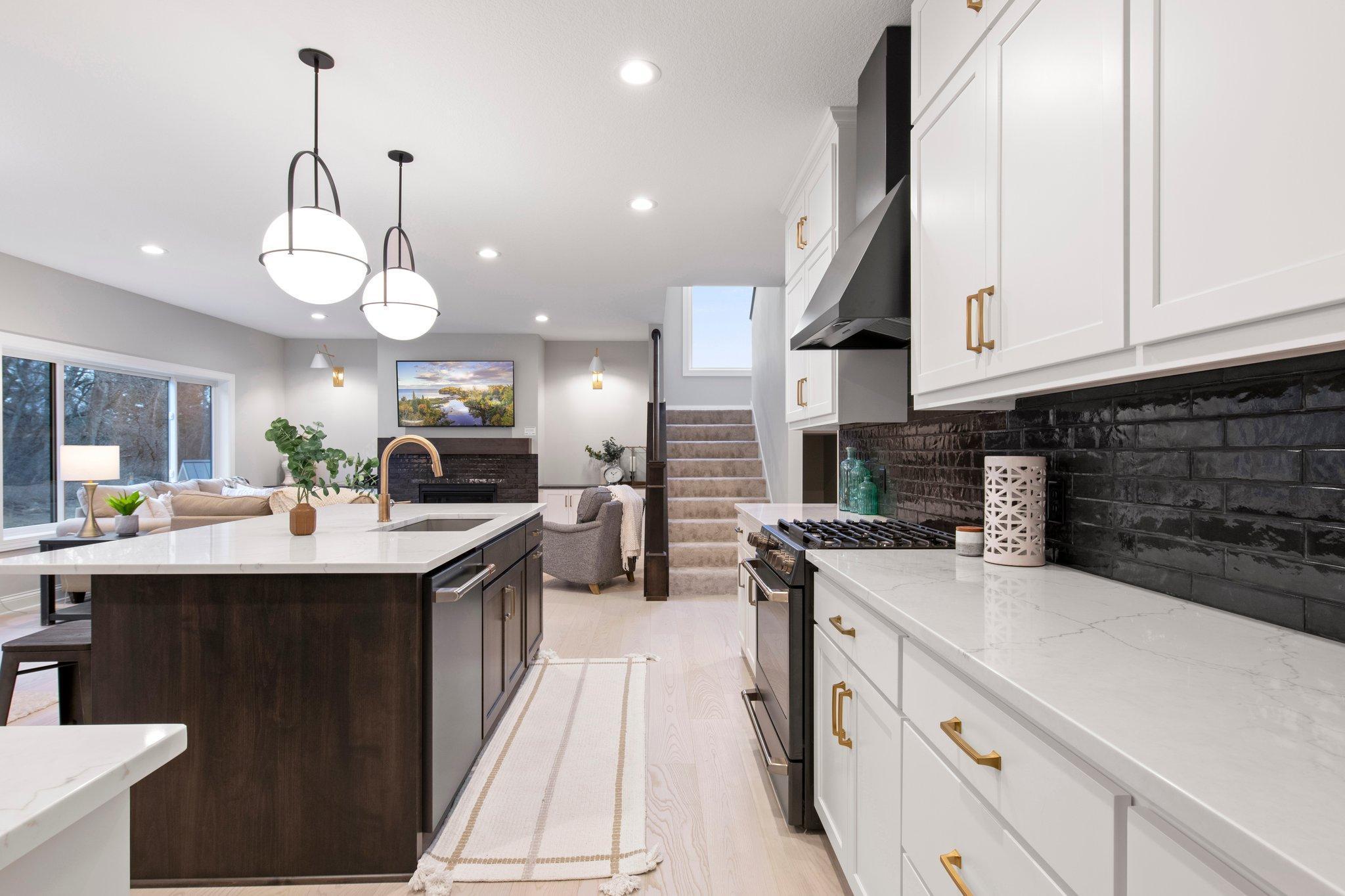 636 Parkside Court