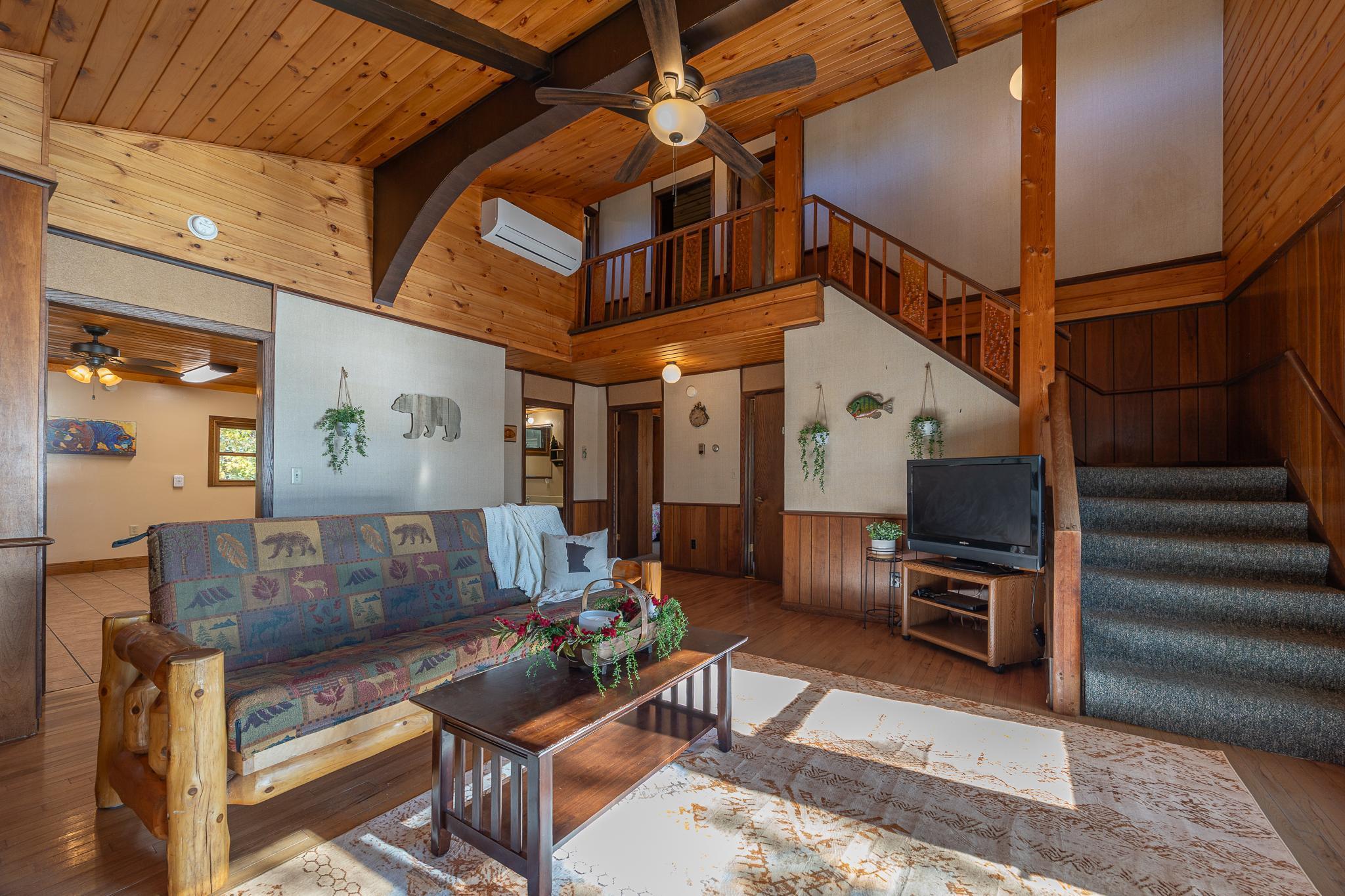 875 County 11 NW