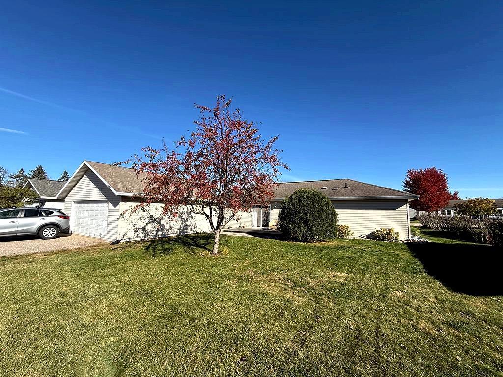 1001 Sunrise Circle NE