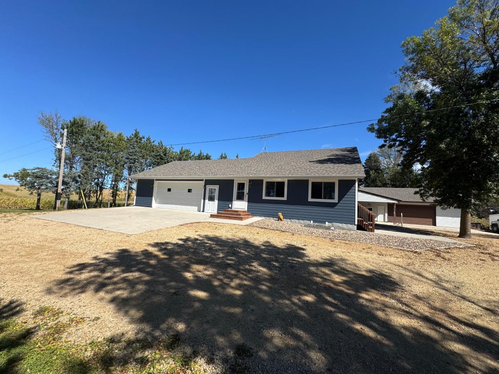 Photo of 14347 380th Street, Montgomery, MN 56069 (MLS # 7144987)