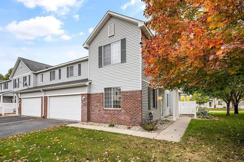 Photo of 1819 Mockingbird Avenue, Shakopee, MN 55379 (MLS # 7007777)