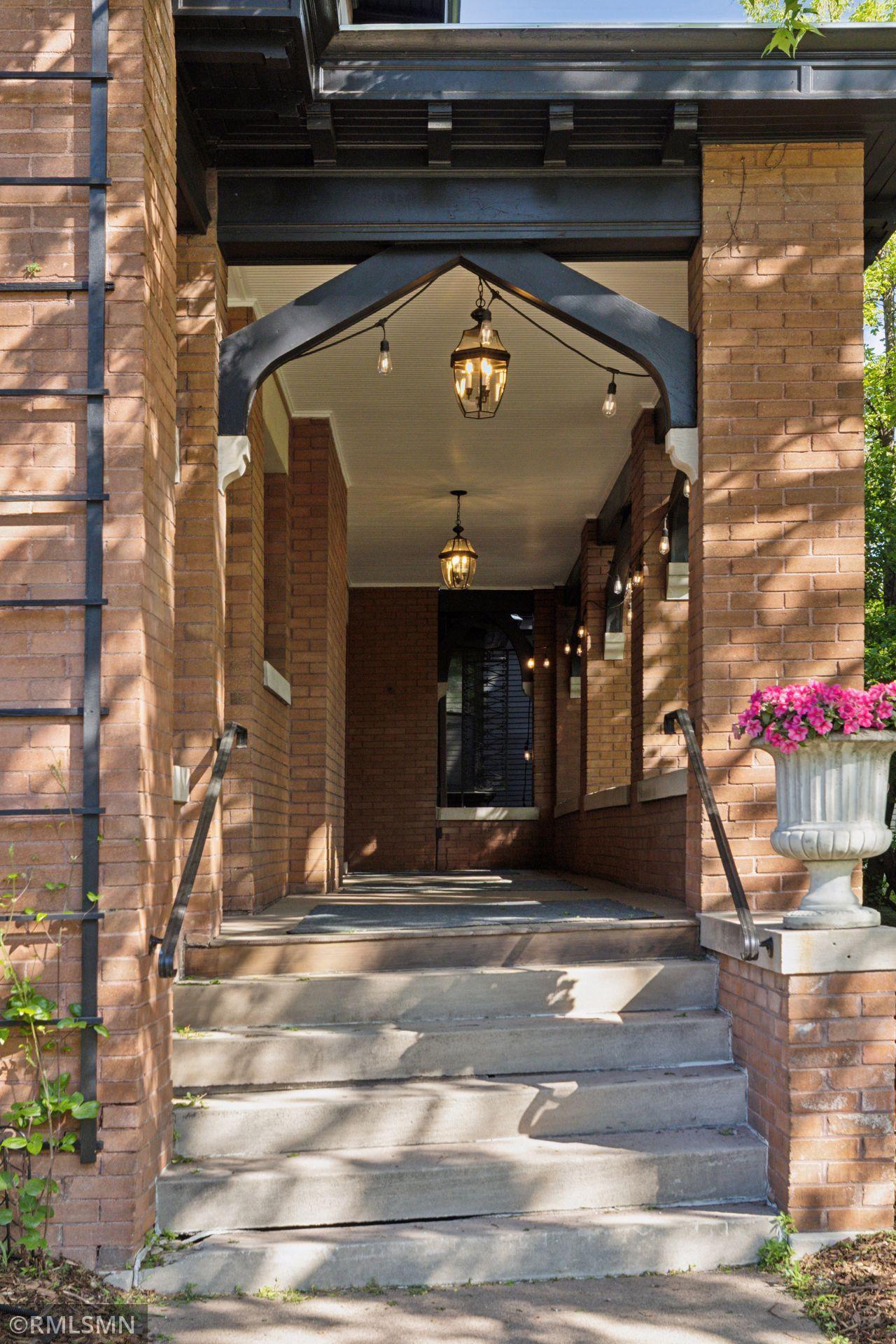 46 Crocus Place