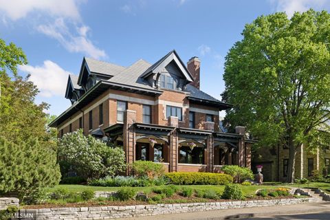 46 Crocus Place Saint Paul MN 55102